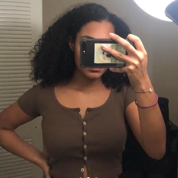 brandy melville brown zelly top - Picture 2 of 3